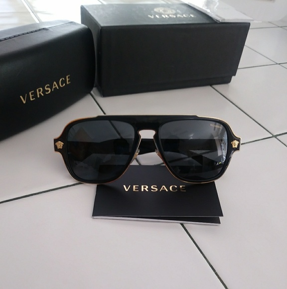 VERSACESunglasses